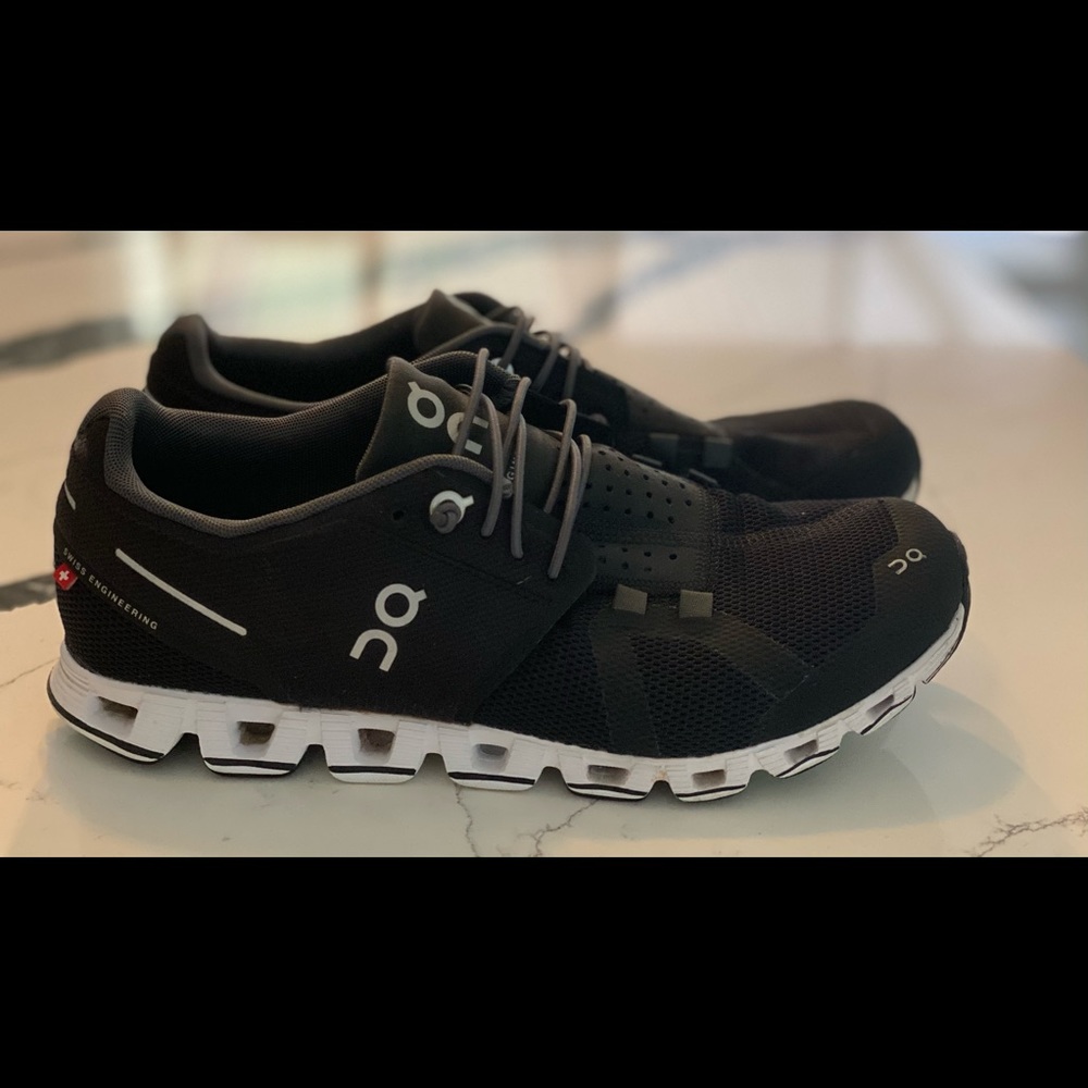 On Running Cloud Women’s trainers US 7.5